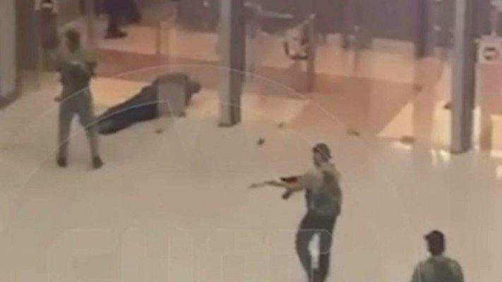 Gruparea jihadistă Stat Islamic a difuzat imagini din cursul atacului din Moscova