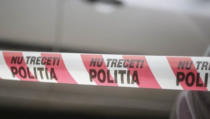 Bătaie pe Podul Grant. Un bărbat și o femeie au fost loviți cu mașina după o șicanare în trafic
