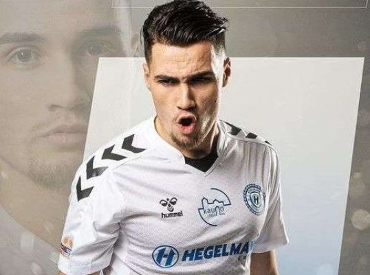 Fotbal: Patrick Popescu a înscris pentru Hegelmann, în Lituania