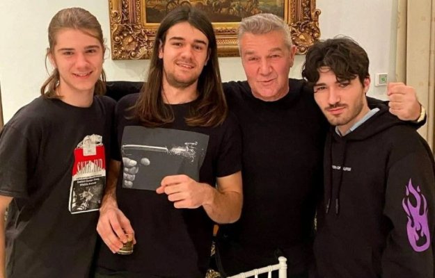 Cu ce se ocupă copiii lui Dan Bittman. Artistul a rupt tăcerea