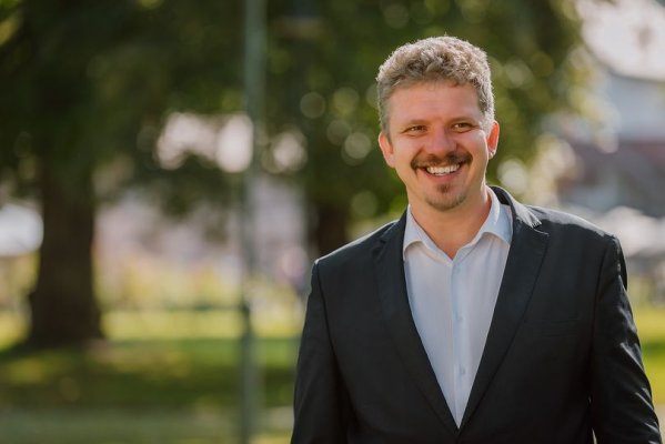 Primarul municipiului Târgu Mureş, Soos Zoltan, şi-a anunţat candidatura pentru al doilea mandat