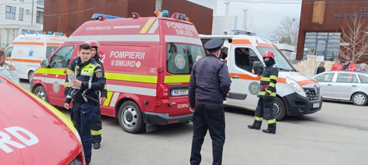 Accident rutier între două autoturisme, în Cernavodă