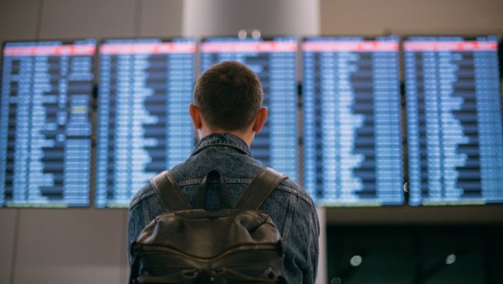 Un student la UBC face naveta la facultate cu avionul. Motivul: așa economisește bani
