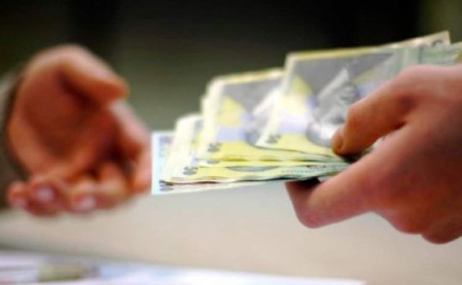Angajații unei primării primesc prime colosale pentru că au ratat proiecte cu fonduri europene