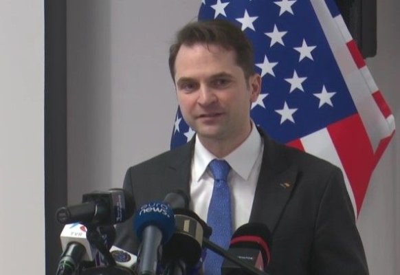 Burduja: Reactorele nucleare de mici dimensiuni înseamna energie sigură, curată, la un preţ corect
