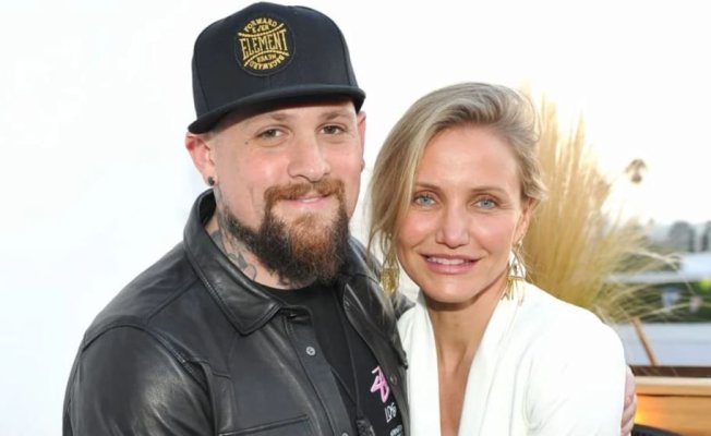 O mega vedetă de la Hollywood a devenit mamă la 51 de ani
