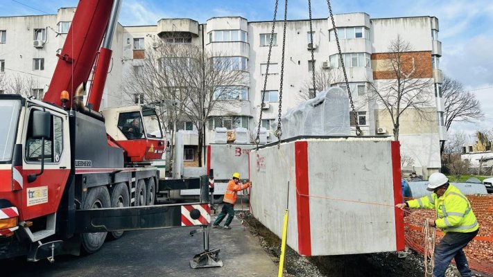 Primăria orașului Năvodari a montat 10 noi platforme subterane pentru colectarea deșeurilor menajere