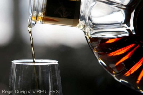 China continuă ancheta antidumping privind coniacul importat din Uniunea Europeană