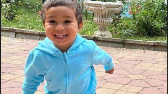 Radu Ayan, băiatul de 2 ani dispărut în Botoșani, a fost găsit. Video