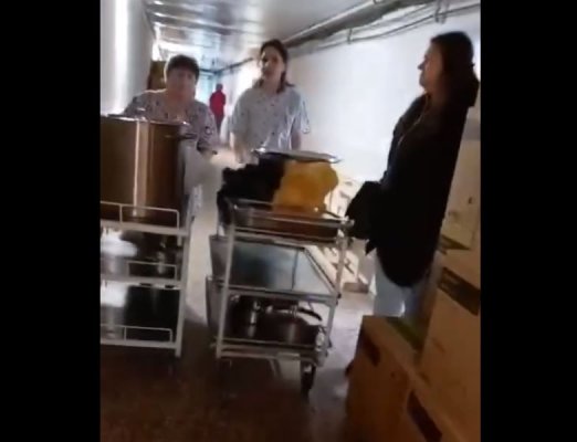Fecale care curg dintr-o țeavă spartă ajung în mâncarea pacienților unui spital din Capitală. Video