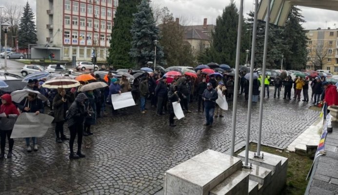 Grevă generală în peste 1200 de primării din România! 