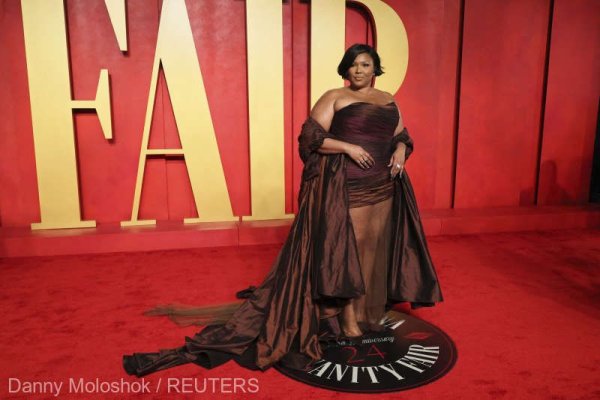 Cântăreaţa Lizzo a anunţat că „demisionează“ din cauza „minciunilor“ spuse despre ea