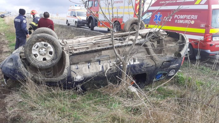 Accident rutier grav: O persoană a murit, după ce s-a răsturnat cu autoturismul