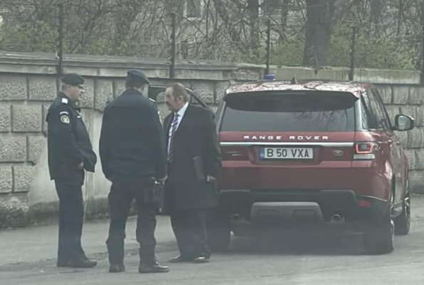 Proaspăt ieșit de la Psihiatrie, un fost prefect s-a urcat la volanul mașinii