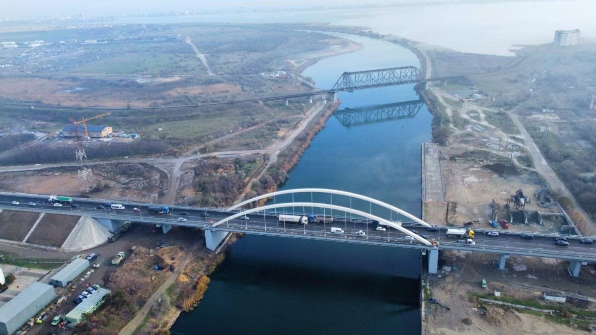 Ce firme prind din orice pozitie contracte de sute de milioane de lei cu statul Ce firme prind din orice pozitie contracte de sute de milioane de lei cu statul