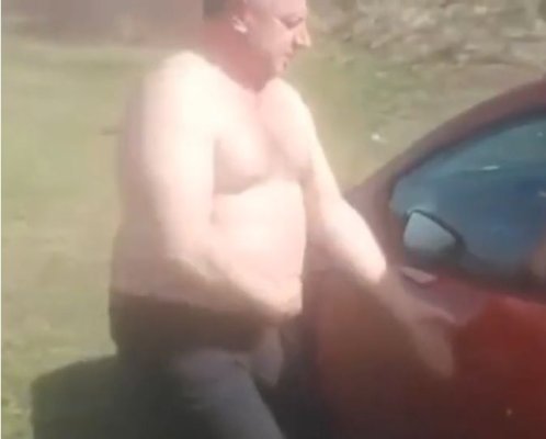 Primar prins cu amanta pe câmp, în mașina primăriei: Imagini uluitoare! Video
