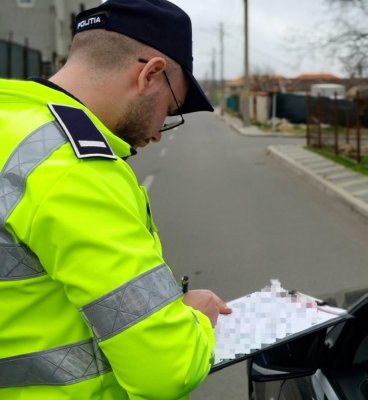 Femeie, de 26 de ani, prinsă drogată la volan, în Mamaia Nord