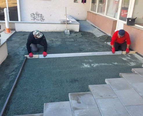 Primăria Constanța reabilitează spațiile dintre blocuri