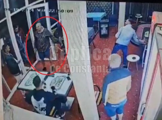 Scandal cu topoare și macete într-un bar din Eforie Nord. Video