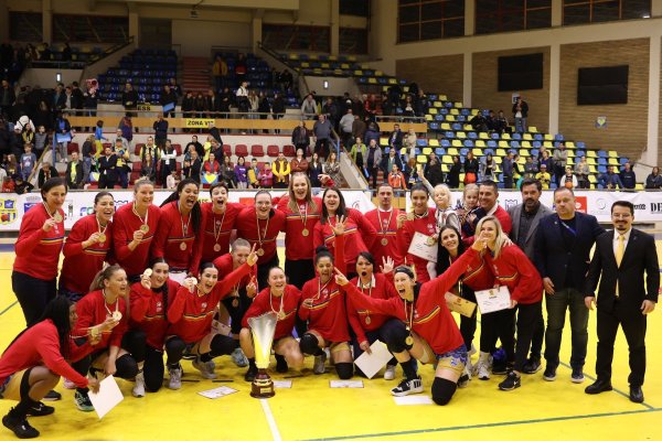 CSM Constanța câștigă titlul național în baschetul feminin românesc, la doar doi ani de la înființare! 
