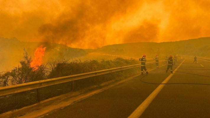 Nivel de alertă ridicat în Grecia. 71 de incendii de vegetație au izbucnit sâmbătă