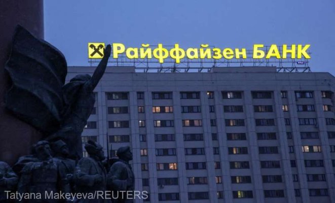 Raiffeisen face angajări în Rusia, chiar dacă oficial susţine că vrea să plece de pe această piaţă