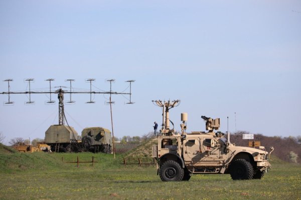 Exercițiu tactic cu cel mai nou sistem anti-dronă al Armatei SUA, la Capu Midia