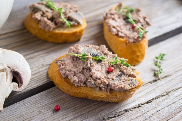Sfaturile unui nutriționist: „Nu recomand modernismele precum pateul vegetal“