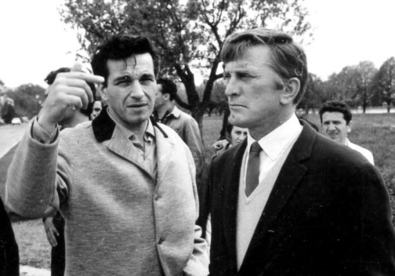 Ce actor legendar a venit în România, a fost tratat regește și a fost aproape să joace în celebrul film Dacii