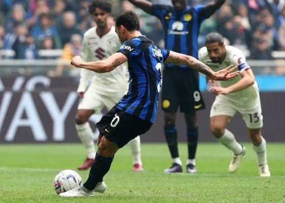 Fotbal: Inter Milano şi-a sărbătorit titlul cu o victorie în Serie A