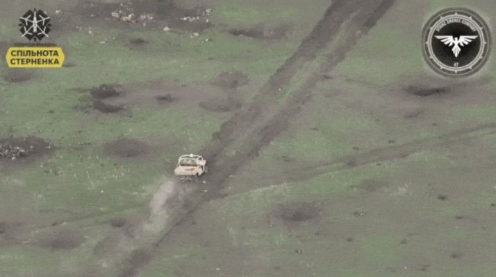 Imagini uimitoare! Rușii luptă pe front în „mașinuțe de golf” chinezești  