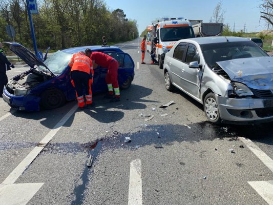 Accident rutier în Neptun, cu o victimă încarcerată