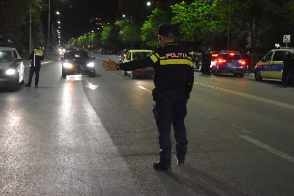 Permise reținute și zeci de amenzi date de polițiști după o razie de weekend