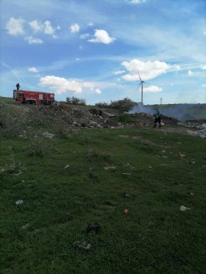 Incendiu la o groapă de gunoi din Siliștea