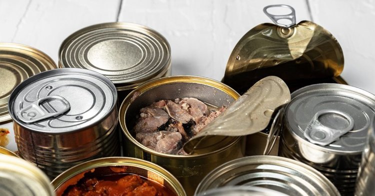 Bărbat diagnosticat cu botulism după ce a mâncat o conservă de pește