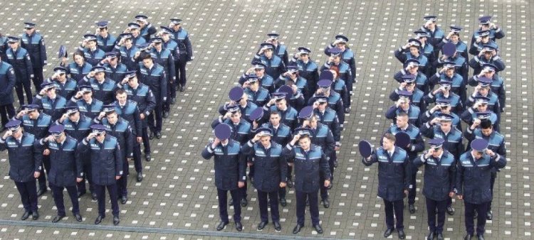 Au început înscrierile în unitățile de învățământ postliceal ale Poliției Române: 1.640 de locuri disponibile