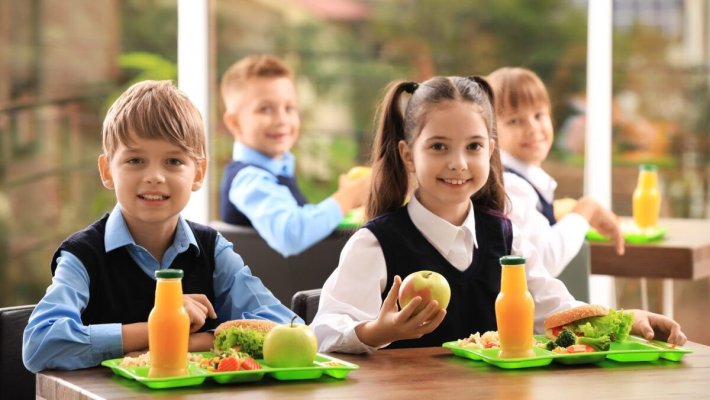 Departamentul pentru Românii de Pretutindeni demarează programul de tabere destinat elevilor şi tinerilor români din străinătate
