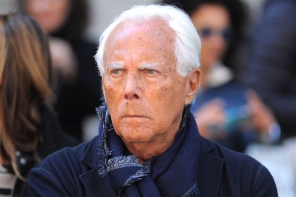 Giorgio Armani nu mai exclude vânzarea imperiului său de modă ca parte a succesiunii sale