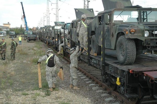Ucrainenii se vor antrena în România cu echipamentul donat de Estonia