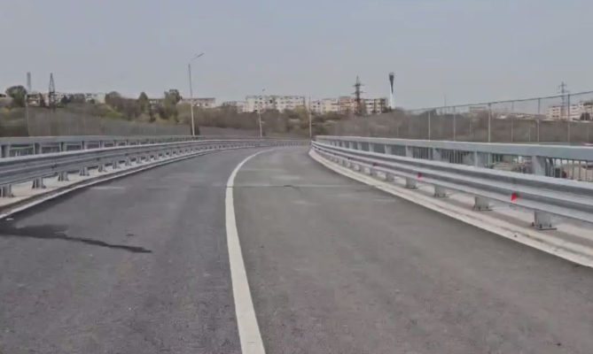 Pasajul Baza Tehnică din zona Porții 5 a fost redeschis circulației. Video