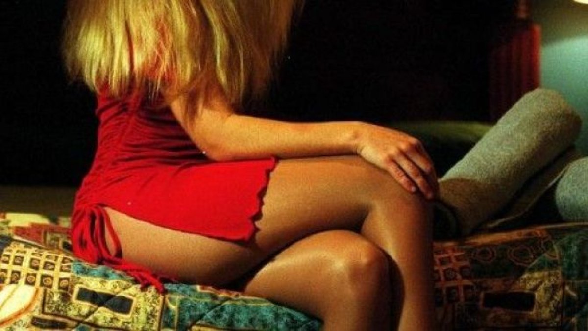 Trei prostituate au cauzat prejudicii de mii de euro mai multor clienti