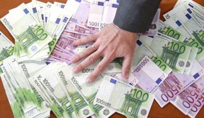 România riscă să nu încaseze 300 de milioane de euro din PNRR