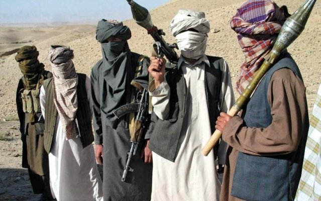 Atentat terorist comis de grupararea jihadistă Stat Islamic la Kabul 