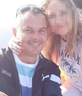 Pedofilul condamnat la peste 12 ani, pentru că a abuzat sexual două eleve, trebuie să plătească și daune morale