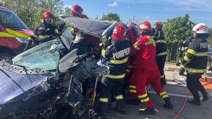Accident rutier, în Tulcea: intervine și elicopterul SMURD! Video