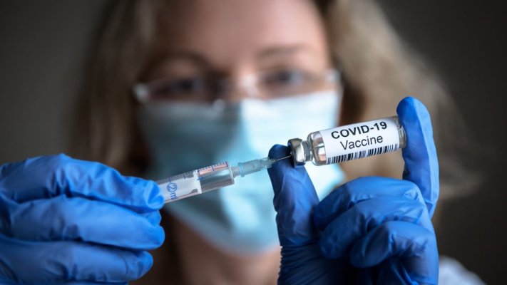 Primele condamnări, într-un dosar privind vaccinări fictive anti-COVID