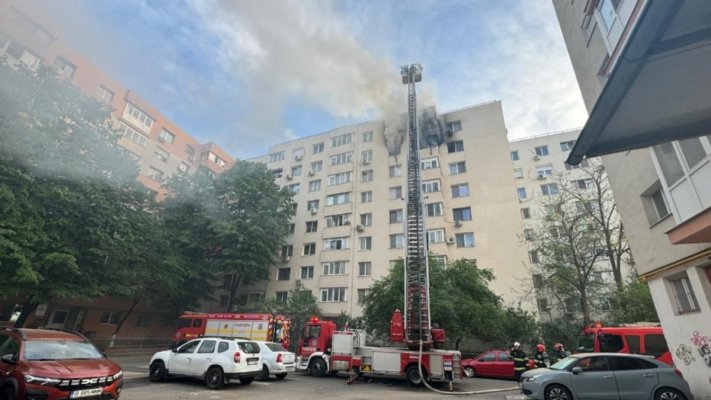 Incendiu puternic la un bloc din Capitală: Mai multe victime, două persoane au murit