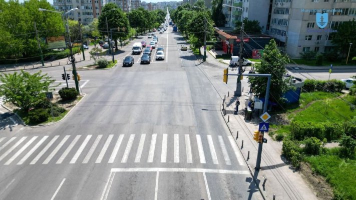 Semaforul din intersecția bulevardului Tomis cu strada Tulcea, oprit total pentru lucrări de modernizare