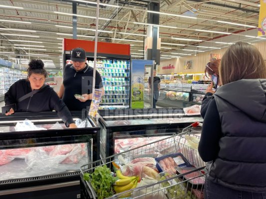 Ungaria a plafonat profitul comercianților. Prețurile au scăzut și cu 50% într-o săptămână