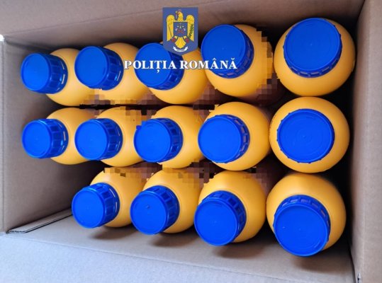 Substanțe pentru tratarea plantelor expirate, scoase la vânzare în satul Poiana